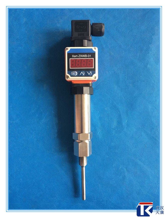 �ֳ���ʾ��˹���¶ȴ�����/һ�廯pt100�ȵ��贫����